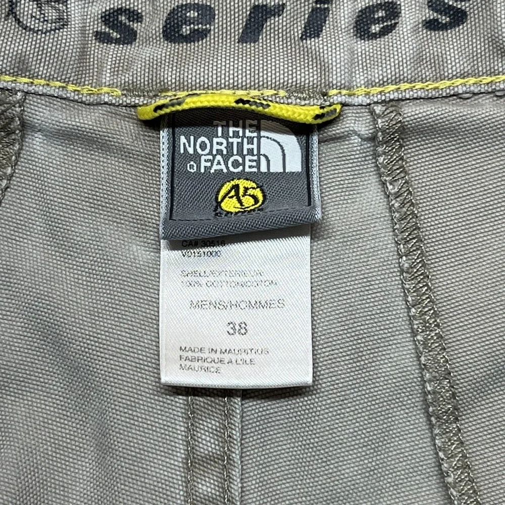 The North Face A5 Series Pants Mens 38 Beige Canvas Khakis Relaxed Fit Casual